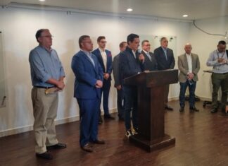 Para analizar las ilegalidades del Gobierno el BOC conformará una Comisión Jurídica