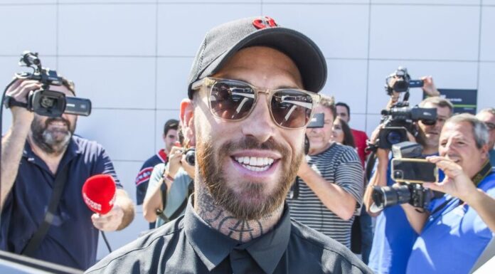 Sergio Ramos vuelve a Sevilla: «Era una deuda con mi padre, con mi abuelo, con el sevillismo y con Puerta»