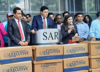 Ministro del SAR presenta más de 20 mil páginas de pruebas contra empresas del Cohep