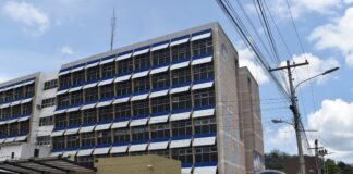 Médico del Materno Infantil realizan noches benéficas para la compra de medicamentos