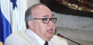 Viaje a Rusia no es visita, es una excursión, cuestiona el exdiputado Dennis Castro