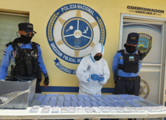 Policía de Honduras incauta 210.000 dólares falsos y papel para nuevas impresiones