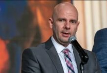 Pedro Barquero: «Los capitales se están ahuyentando del país y el Gobierno hace oídos sordos»