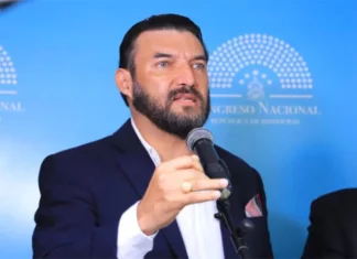 Rasel Tomé confirma que la bancada de Libre está lista con 52 votos para elegir al Fiscal General y Adjunto