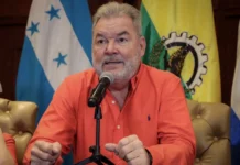 En Honduras el deporte nacional que más se hace es robar energía eléctrica, ironiza el alcalde de SPS