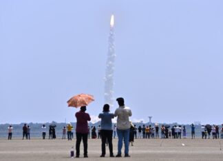 El explorador de la misión india en la Luna entra en modo suspensión con la caída del Sol