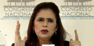 Rixi Moncada: Ley de Justicia Tributaria queda débil frente a la crisis que dejaron gobiernos anteriores