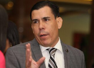 Rafael Canales: “Muchos interpretan la Constitución a su forma, como si fuera la Biblia”