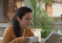 En Roma premian a Mayra Pinto, creadora de contenido hondureña