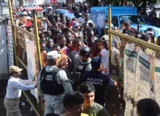 ONG estima entre 90.000 y 100.000 migrantes varados en la frontera sur de México