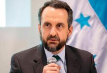 Rodolfo Pastor de María: «Viaje de diputados es completamente financiado por Rusia»