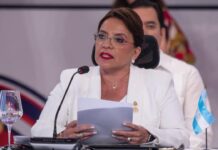 Presidenta Castro anuncia «programa de emergencia» para apoyar a migrantes deportados