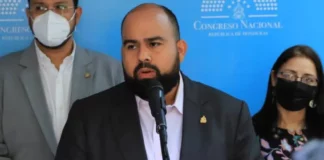 Rafael Sarmiento manifiesta que Libre no descarta la posibilidad de modificar nómina para elegir al Fiscal General y Adjunto