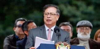 Gustavo Petro dice que empresarios españoles financian a quienes «sueñan» con «tumbar» su Gobierno