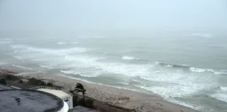 El ciclón post-tropical Lee deja más de 90.000 personas sin luz eléctrica en Maine (EEUU)