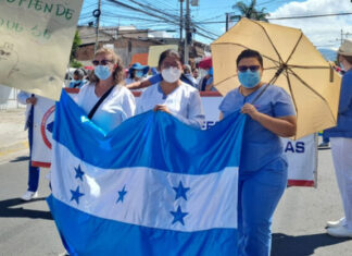 Enfermeras auxiliares realizan protestas en varias partes del país en rechazo a nuevo puesto de técnico universitario