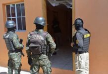 Agentes rescatan a mujeres que eran forzadas a ofrecer servicios sexuales en casas de masajes en SPS