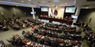 Confederación de patronatos en SPS exigen a los diputados que vuelvan a sus curules