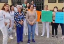 Empleados protestan por el cierre de instalaciones del IHSS en Copán