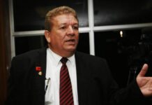 Diputado Edgardo Castro dice que “La otra semana hay fiscal de Libre quieran o no quieran”