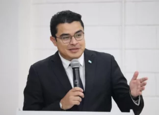 Vicecanciller Gerardo Torres acusa a diputada nacionalista de contratar sicarios para asesinar dirigentes