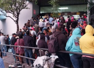 IHSS de La Granja abarrotado nuevamente por derechohabientes en busca de atención médica