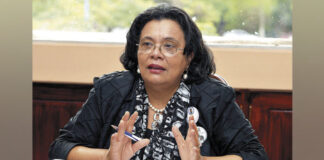 Julieta Castellanos critica teletrabajo en Honduras: Niños más expuestos en aulas que empleados públicos