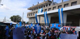Guatemala cumple una semana de bloqueos para exigir la renuncia de su fiscal general