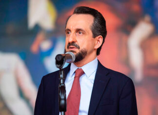 Rodolfo Pastor de María defiende que no hay responsabilidad de exfuncionarios de Mel Zelaya en caso Odebrecht