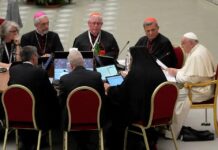 Los participantes en el Sínodo piden que la Iglesia escuche a los que se sienten excluidos