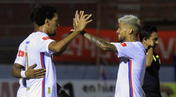 Olimpia sigue invicto y como único líder en Honduras