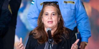 Subsecretaria de Seguridad Julissa Villanueva, dice que «en la Policía aún persisten las bandas criminales»