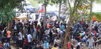 Migrantes protestan en la frontera sur de México en vísperas de la cumbre migratoria