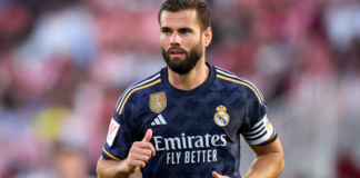 Apelación reduce de tres a dos partidos la sanción a Nacho, que podrá jugar el clásico