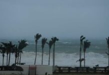 La tormenta tropical Otis causa lluvias «fuertes» mientras avanza al sur de México