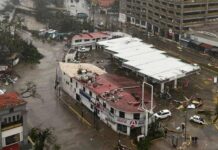 Al menos 27 muertos y 4 desaparecidos por el azote del huracán Otis en México