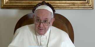 El papa Francisco alerta sobre los «payasos del mesianismo» en el contexto electoral argentino