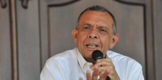 Expresidente Porfirio Lobo dice que acusación de la UFERCO «es persecución política»