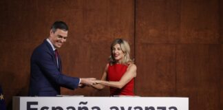 PSOE y Sumar sellan un acuerdo para gobernar juntos sin mencionar la amnistía