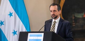 Directora del CNA hace señalamientos delicados y buscan crear una desestabilización, afirma ministro de la presidencia