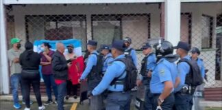 Colectivos de Libre se toman la Secretaría de las Culturas, exigiendo la destitución de la ministra