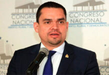Tomas Zambrano dice que Libre incumplió la promesa de que Honduras tendría los precios más baratos en combustibles