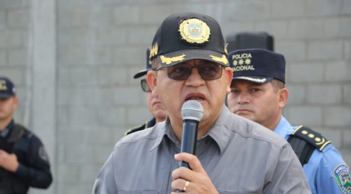 Equipos de localización y búsqueda rastrean a David Chávez para su detención, afirma ministro Sánchez