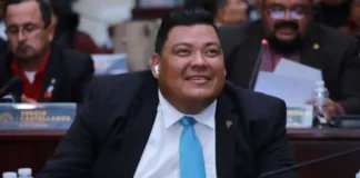 Diputado Nelson Leiva critica la actuación del Bloque de Oposición Ciudadana (BOC) y cuestiona su papel en el diálogo político
