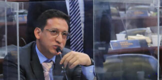 Congresista Rolando Barahona asegura que cuatro diputados actuales tienen orden de extradición