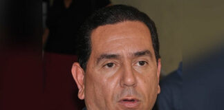 Antonio Rivera señala que es un “chantaje e inmadurez política” la falta de pago de salarios a diputados opositores