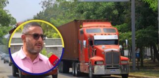 Traileros amenazan con paro de transporte en la capital este martes en rechazo a multas de la AMDC