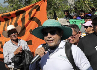 Exfiscal Víctor Fernández dice que Honduras necesita política agraria para que los campesinos tengan tierras