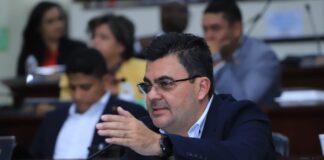 Diputado Marco Eliud Girón advierte de posibles destituciones en el gabinete de Xiomara Castro