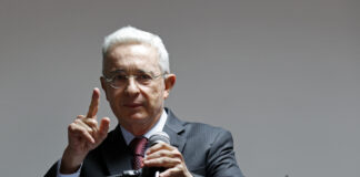 Expresidente colombiano Uribe vuelve a arremeter contra la JEP por presunta «persecución»